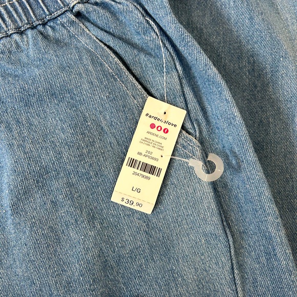 Ardene Jean Style Ripped Joggers - Picture 2 of 4